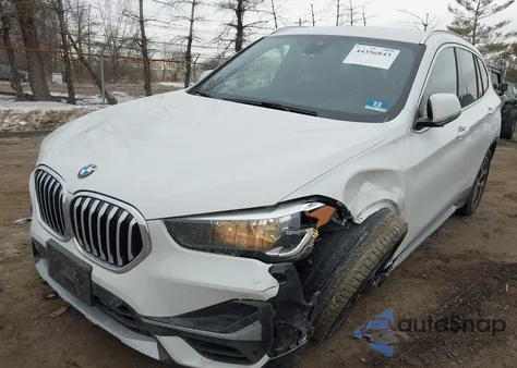 2020 BMW X1 xDrive28I из США, поврежденный, VIN WBXJG9C03L5R20800